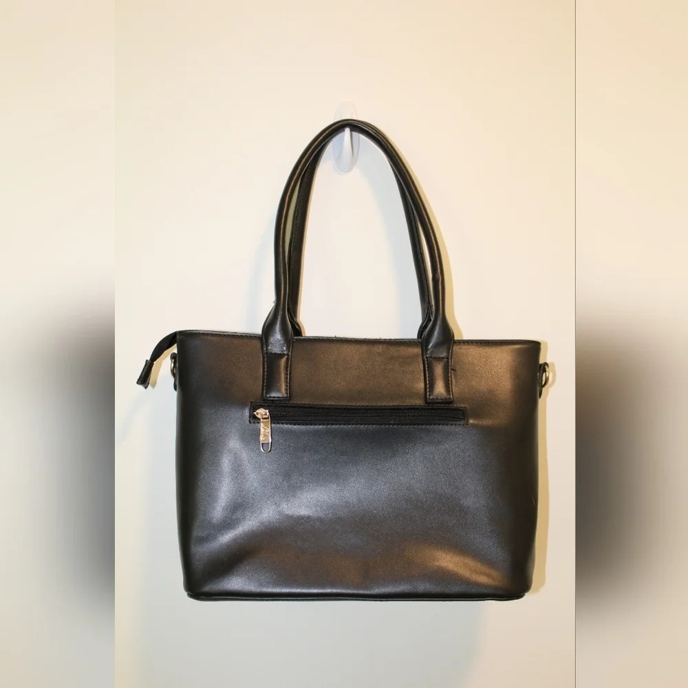 C- Lavie World black horse faux leather tote handbag - Picture 7 of 12